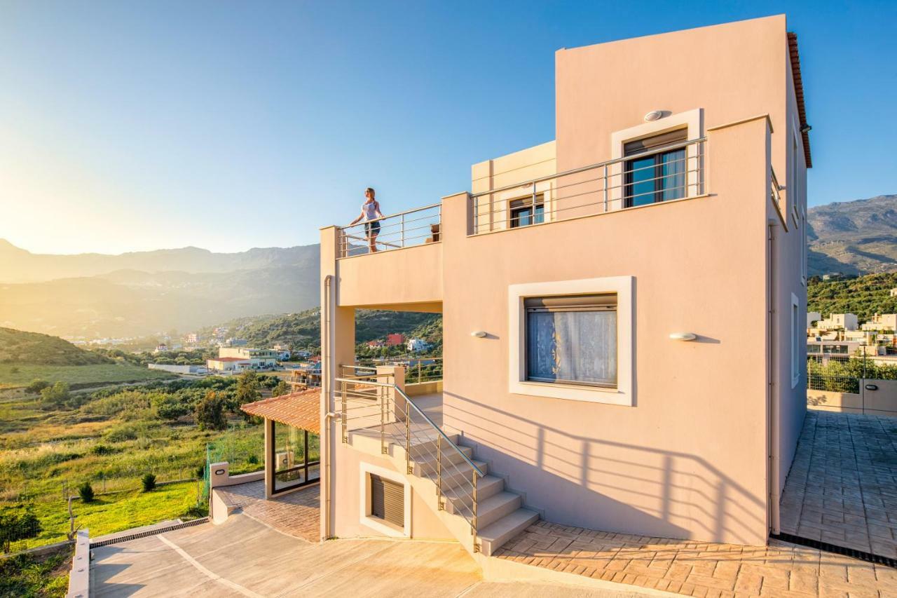 بلاكاس Sunflower Villa المظهر الخارجي الصورة