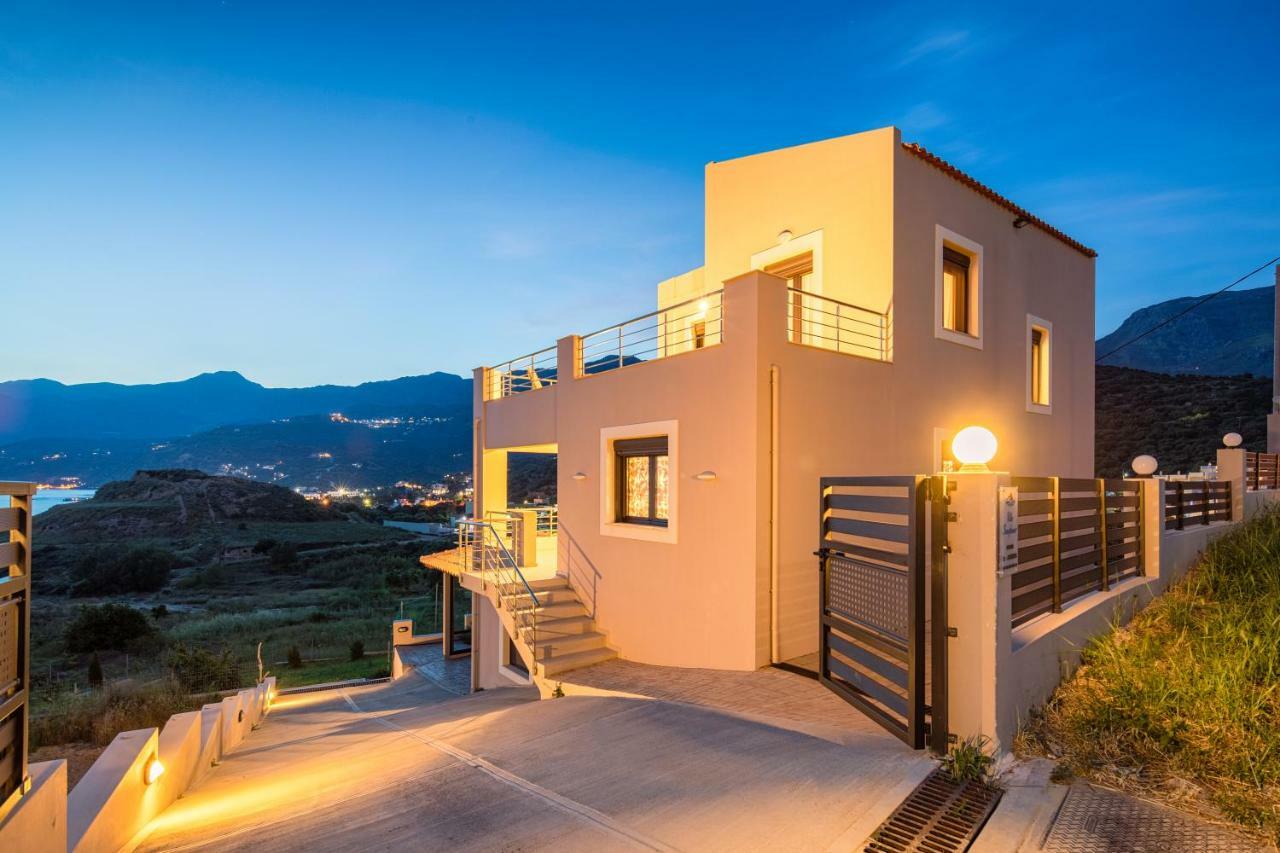 بلاكاس Sunflower Villa المظهر الخارجي الصورة