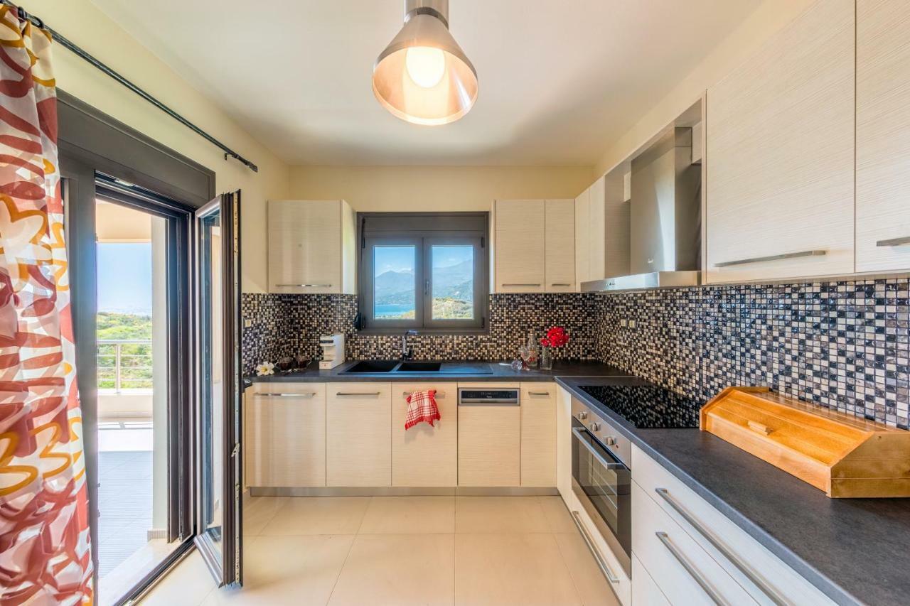 بلاكاس Sunflower Villa المظهر الخارجي الصورة